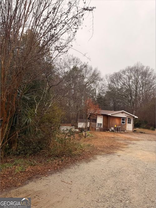 258 Persimmon St, Toccoa, GA, 30577-3666 | Card Image