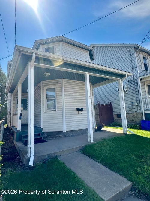 628 Oak Street, Old Forge, PA, 18518 | Card Image