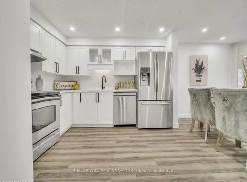 239 Red Clover Crt, Kitchener, ON, N2E4J5 | Card Image