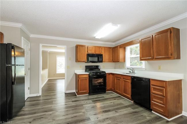 2513 White Fence Way, House other with 3 bedrooms, 3 bathrooms and null parking in High Point NC | Image 5