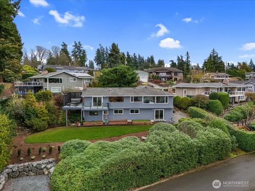 1128 Sea Vista Place, Edmonds, WA, 98020 | Card Image