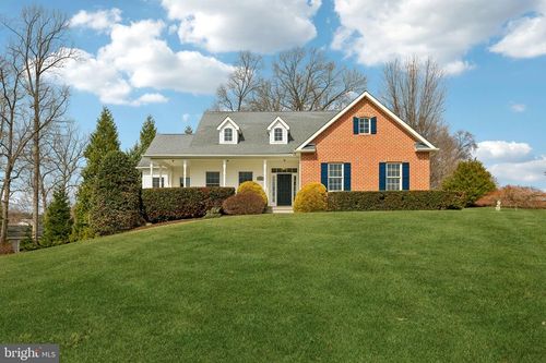 1136 Gold Bond Dr, ELDERSBURG, MD, 21784-9535 | Card Image