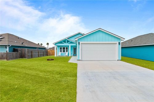 2367 Scotts Cir, Ingleside, TX, 78362-5600 | Card Image