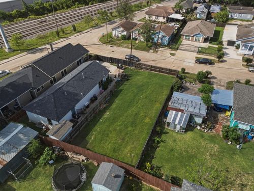 6610 Avenue S, Houston, TX, 77011-1338 | Card Image