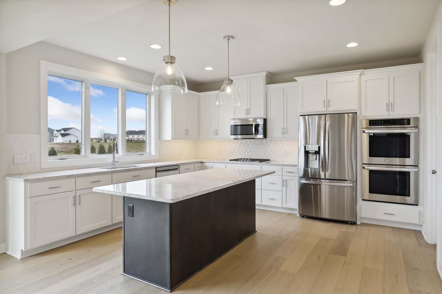 Red Cedar Dr, Chaska, MN 55318