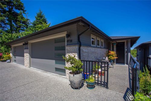 6-4938 Portalis Way, Anacortes, WA, 98221-4011 | Card Image