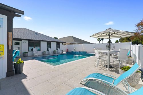 237 Sandy Cay Dr, Miramar Beach, FL, 32550-8261 | Card Image