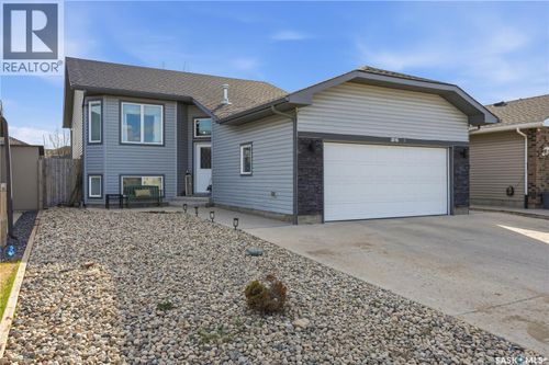 2146 Rosewood Dr, Saskatoon, SK, S7V0G2 | Card Image