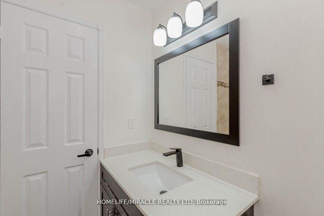 44 Leatherhead Crt, House other with 6 bedrooms, 5 bathrooms and 2 parking in Brampton ON | Image 24