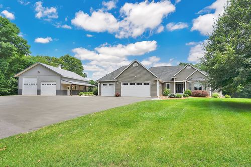 25 Miller Rd, Broad Brook, CT, 06016-9675 | Card Image