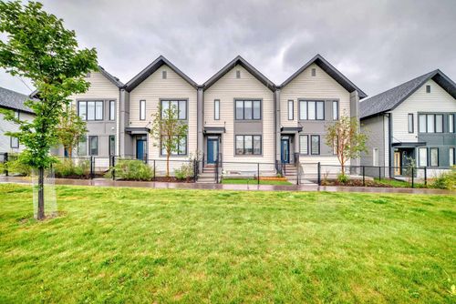 165 Southpoint Greenway Sw, Airdrie, AB, T4B5J3 | Card Image