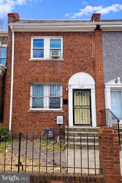1105 Morse St Ne, WASHINGTON, DC, 20002-3805 | Card Image