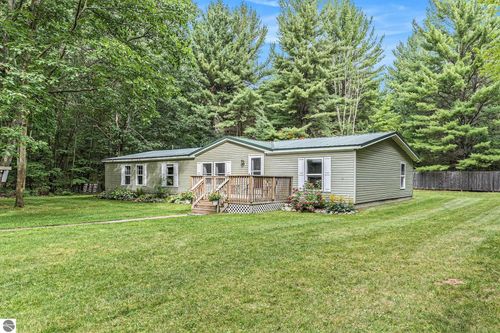19230 Fowler Rd, Lake Ann, MI, 49650-9554 | Card Image