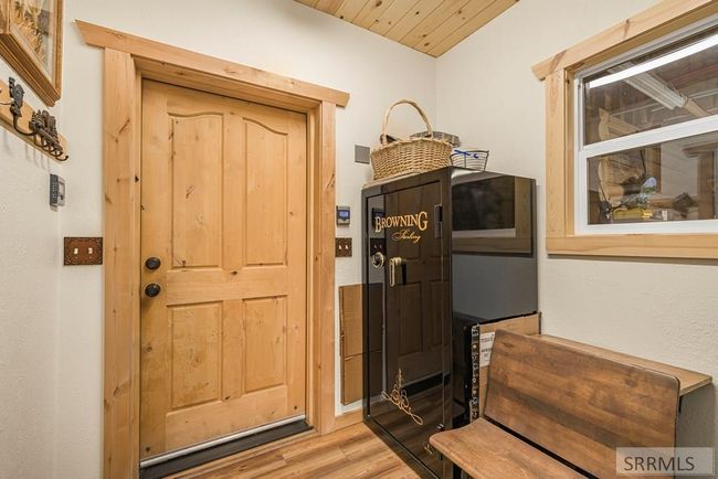 4550 N Us Highway 93, House other with 3 bedrooms, 3 bathrooms and 3 parking in Mackay ID | Image 31