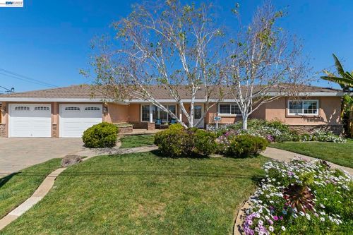 38236 Kimbro St, Fremont, CA, 94536-5927 | Card Image