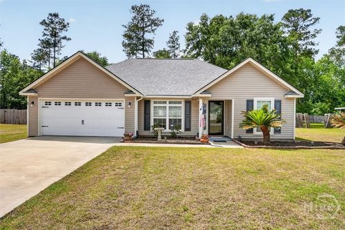 40 Jr Dr, Ellabell, GA, 31308-5465 | Card Image