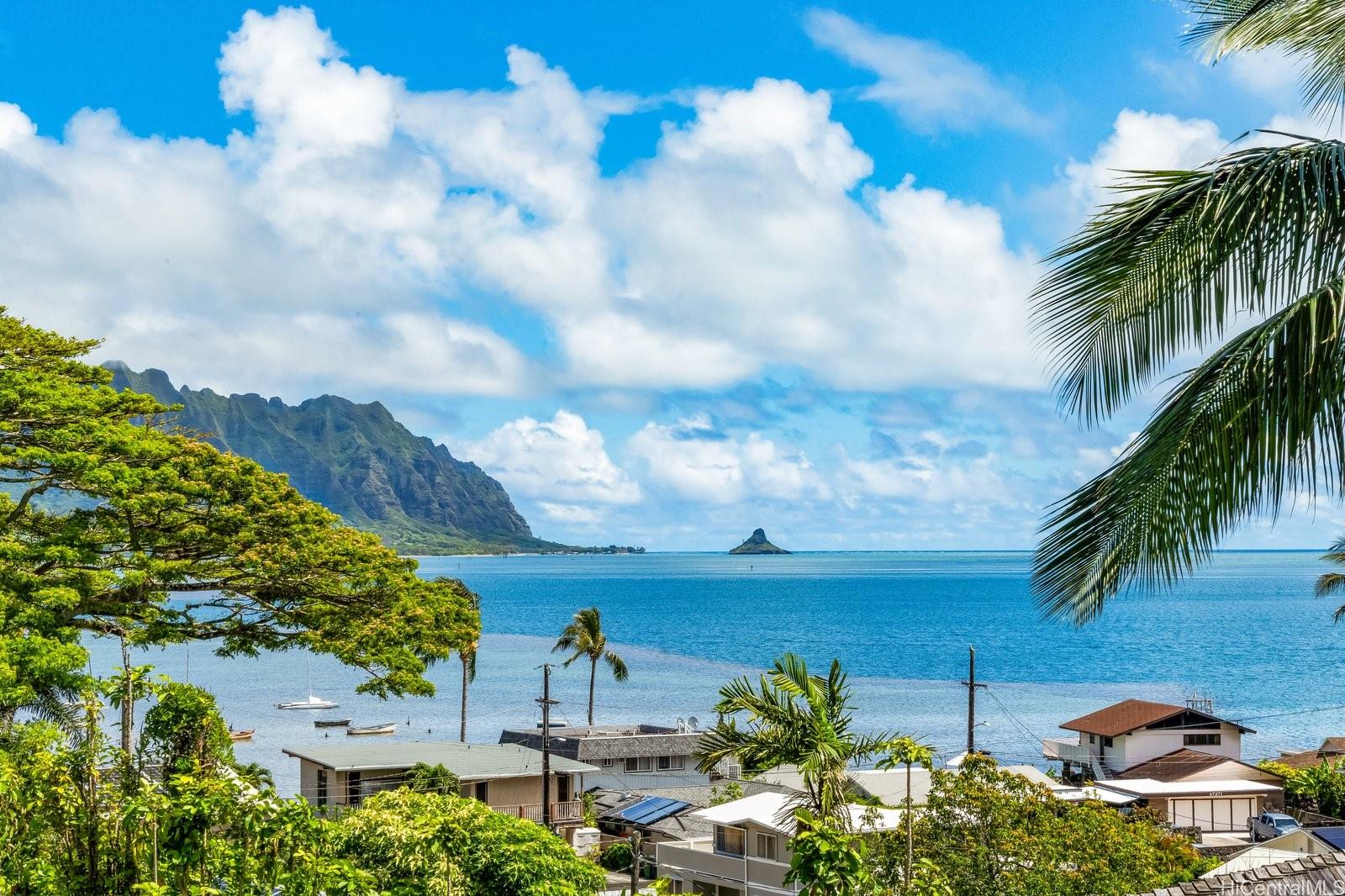 Iuiu St, Kaneohe, HI 96744