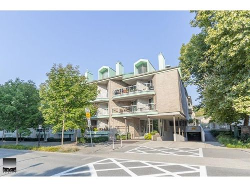 3206-33 Chesterfield, North Vancouver, BC, V6N2G9 | Card Image