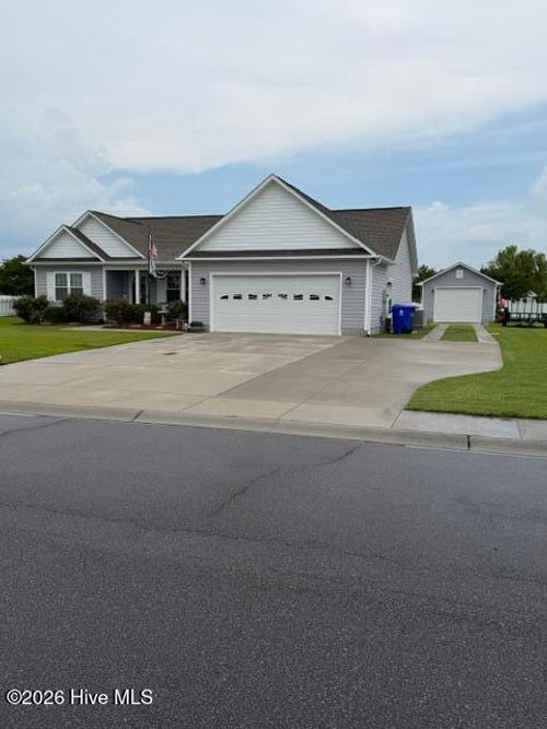 504 Professional Park Dr, Beaufort, NC, 28516-2482 | Card Image