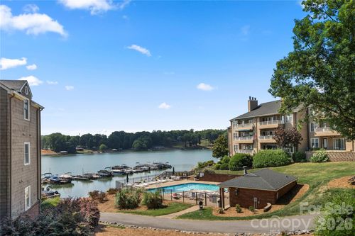 1-9717 Emerald Point Dr, Charlotte, NC, 28278-6553 | Card Image