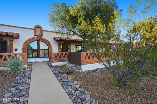 c-386 S La Canada Drive, Green Valley, AZ, 85614 | Card Image