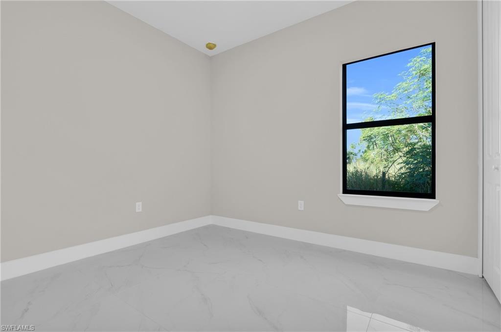 Residential Lease in LEHIGH ACRES 4