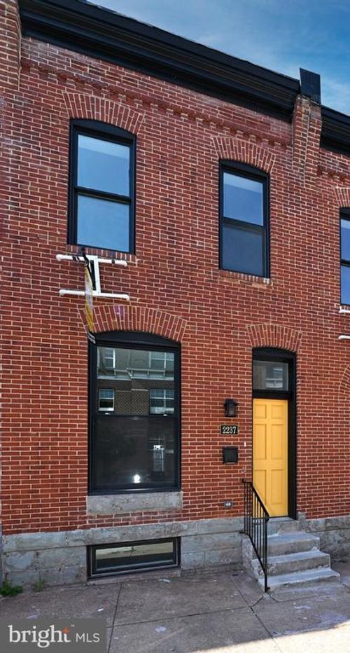 2241 E Biddle St, BALTIMORE, MD, 21213-3405 | Card Image