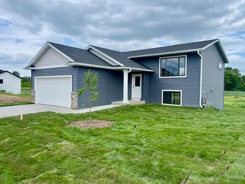 e-921 3rd St, Wanamingo, MN, 55983-1489 | Card Image