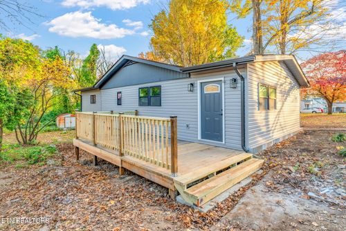 3136 Marion Dr, Knoxville, TN, 37918-3333 | Card Image