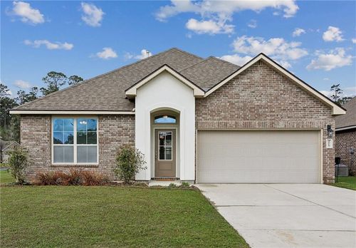40069 Cypress Reserve Blvd, Ponchatoula, LA, 70454-5619 | Card Image