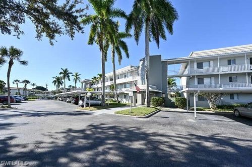 apt-c2-215 Cypress Way E, NAPLES, FL, 34110-1267 | Card Image