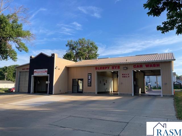 604 Main St E, Sleepy Eye, MN 56085