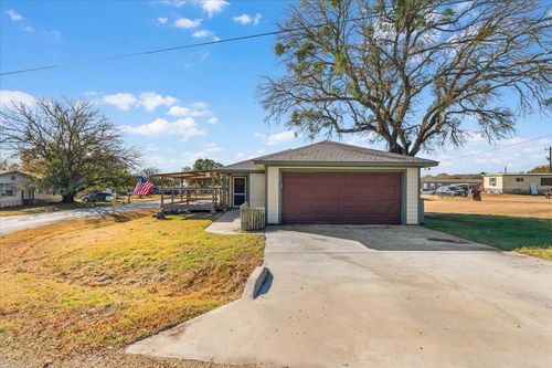 5532 Highview Dr, Granbury, TX, 76048-3243 | Card Image