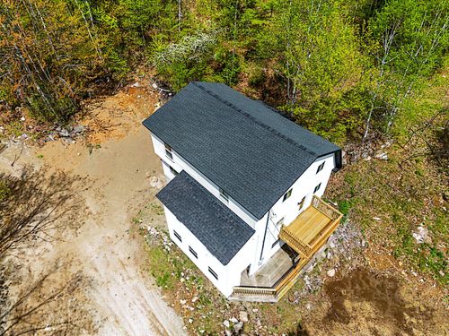 31 New Dawn Road, Oxford, ME, 04270 | Card Image