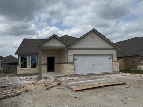 110 Mathew St, Bertram, TX, 78605-2121 | Card Image