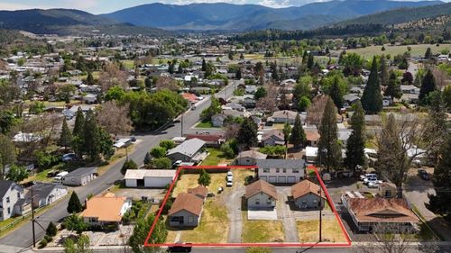 709 / 719 Lane St, Yreka, CA, 96097 | Card Image