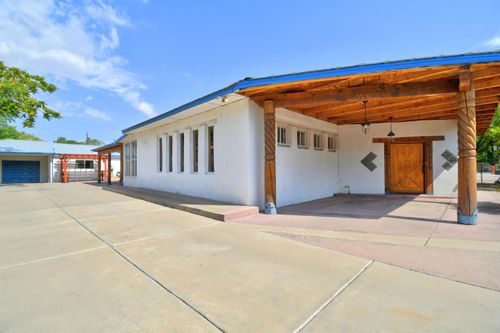 1141 Tapia Blvd Sw, Albuquerque, NM, 87105-3670 | Card Image