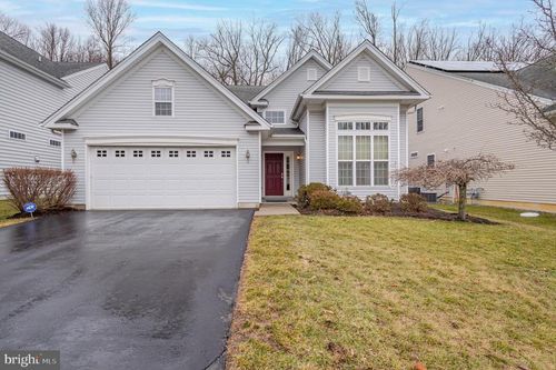 37 Andover Drive, KENDALL PARK, NJ, 08824 | Card Image