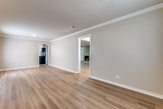 5921 Preston Rd, Home with 3 bedrooms, 3 bathrooms and null parking in Dallas TX | Image 10
