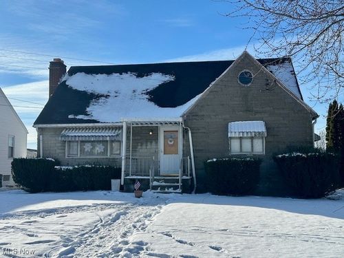 107 Clearview Ave, Weirton, WV, 26062-4001 | Card Image