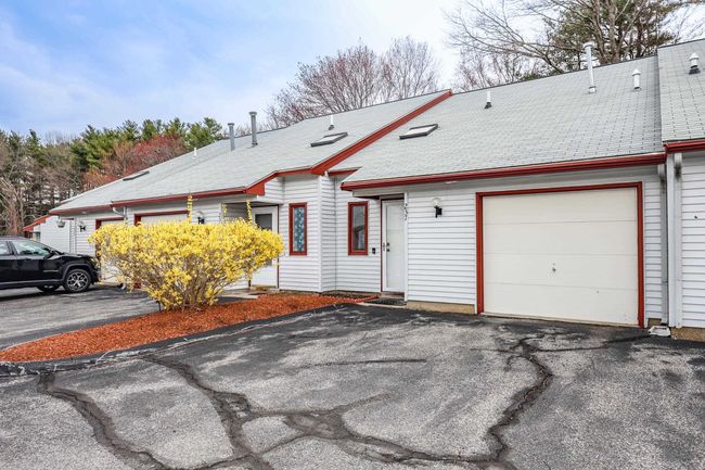 237 Stonebridge Dr, Condo with 2 bedrooms, 2 bathrooms and null parking in Nashua NH | Image 4