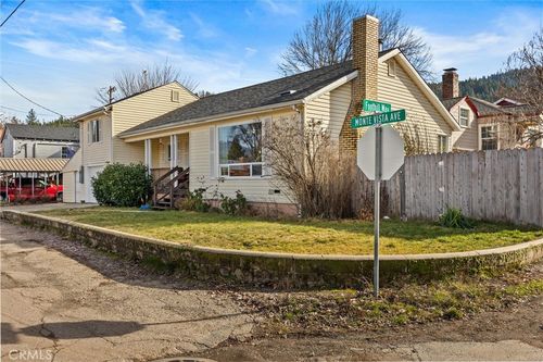 522 Monte Vista Ave, Quincy, CA, 95971-9458 | Card Image