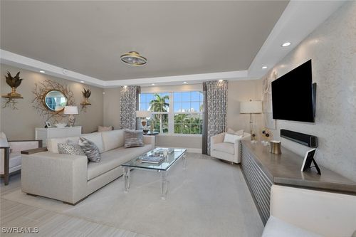 apt-300-4200 Belair Ln, NAPLES, FL, 34103-3180 | Card Image