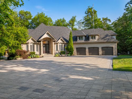 10088 Old Pine Crest Road, Halton Hills, ON, L0P0A2 | Card Image