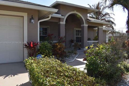 1084 Sw Di Lido Ln, Port St. Lucie, FL, 34953-3258 | Card Image