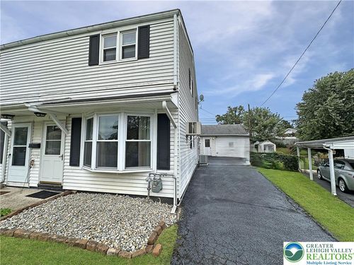 1529 Richard Ave, BETHLEHEM, PA, 18018-1709 | Card Image