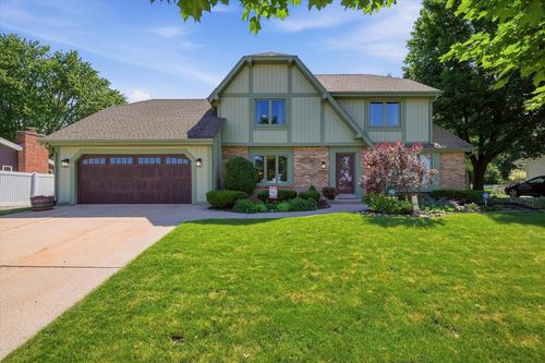 1127 Tenny Avenue, Waukesha, WI, 53186 | Card Image