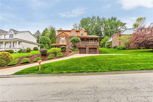 691 Adele Dr, North Huntingdon, PA, 15642-2668 | Card Image