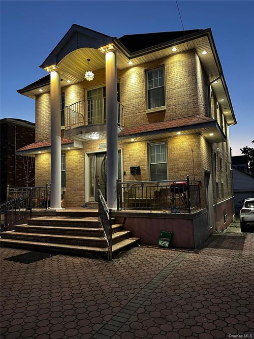 14720 230th Place, New York, NY, 11413 | Card Image