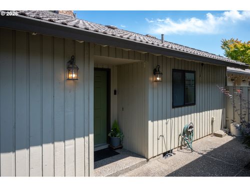 6296 Preakness Dr, West Linn, OR, 97068-2248 | Card Image
